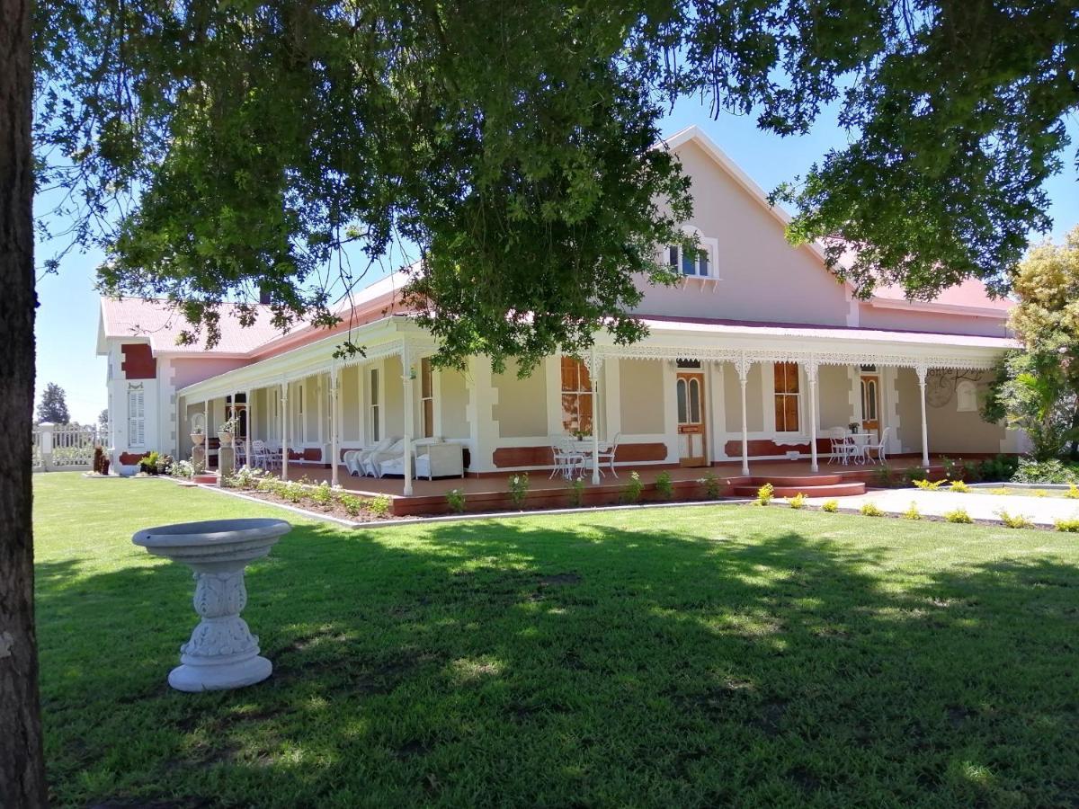 Monte Rosa Guesthouse روزنفيل المظهر الخارجي الصورة